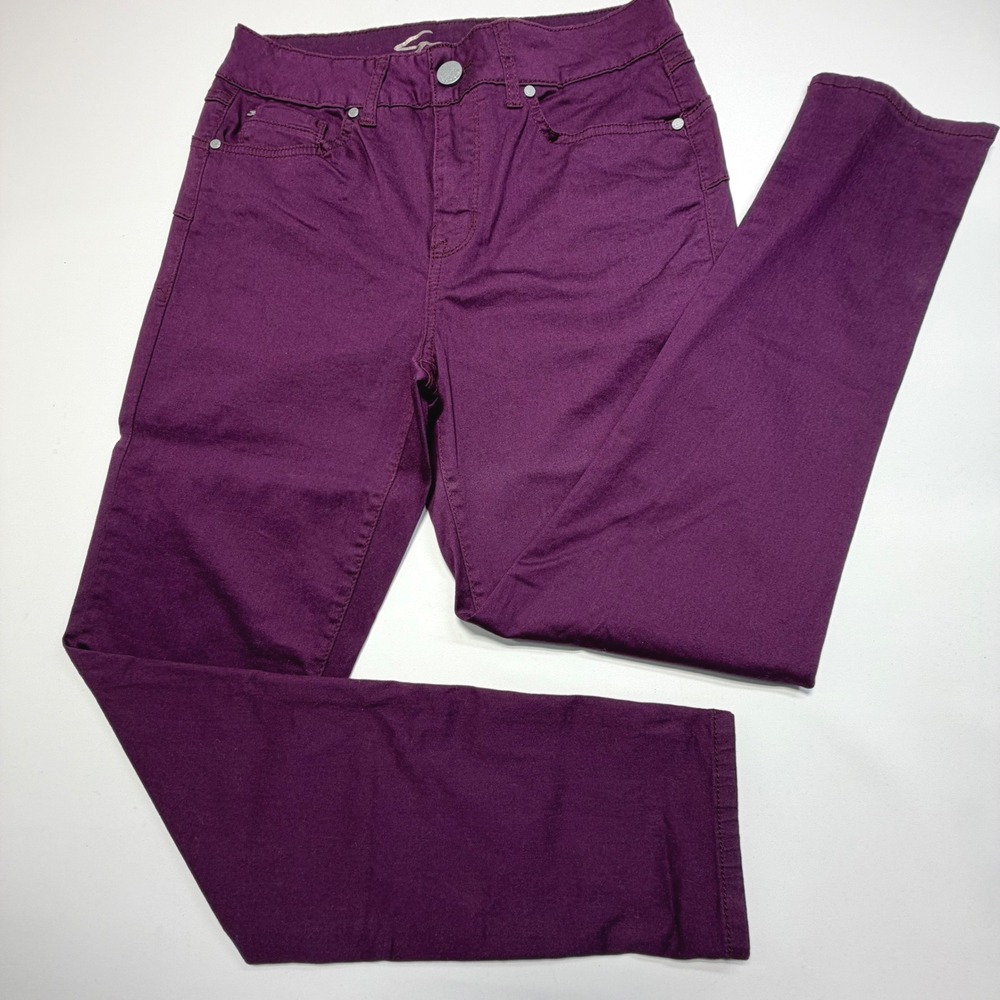 Seven7 High‎ Rise Skinny Jeans – Plum | Size 8